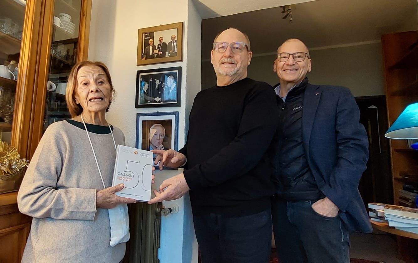 WhatsApp Image 2025-12-12 at 16.44.28